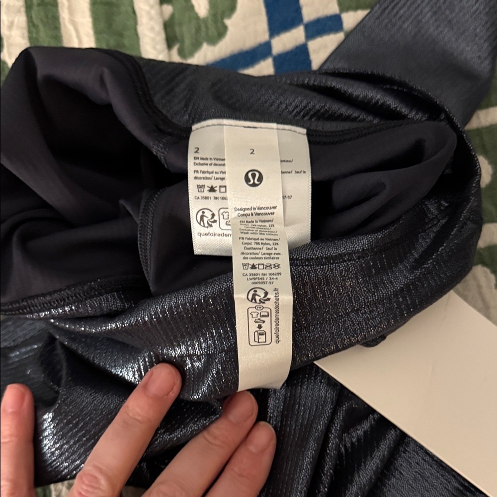 lululemon athletica Metallic BlackLeggings - Picture 5 of 5